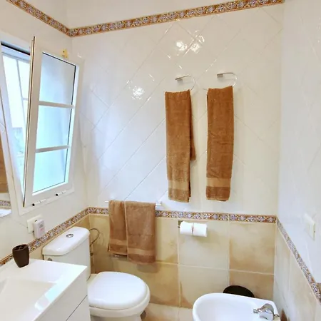Adeje With Heated Pool, Bbq, Wifi & Spectacular Views By Holidays Villa Costa Adeje (Tenerife)